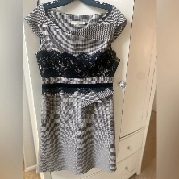 Karen Millen | Dresses | Karen Millen Dress With Lace Size Us 8 | Poshmark